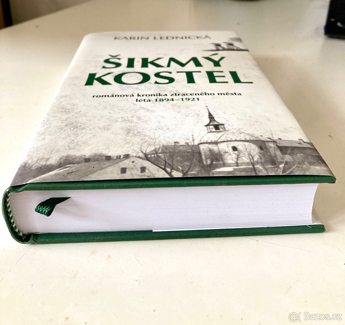 Šikmý kostel, 1. díl - 2