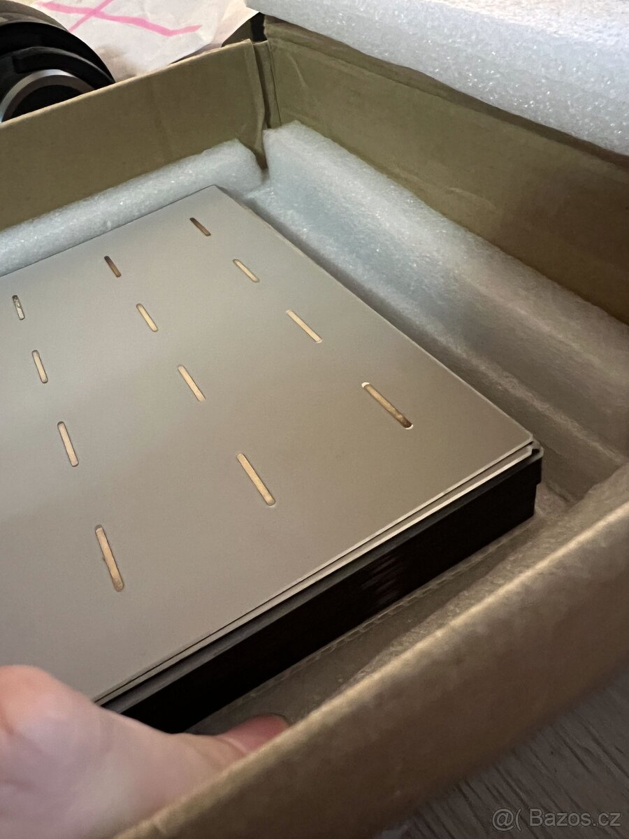 Solární panely malé + příslušenství - 2