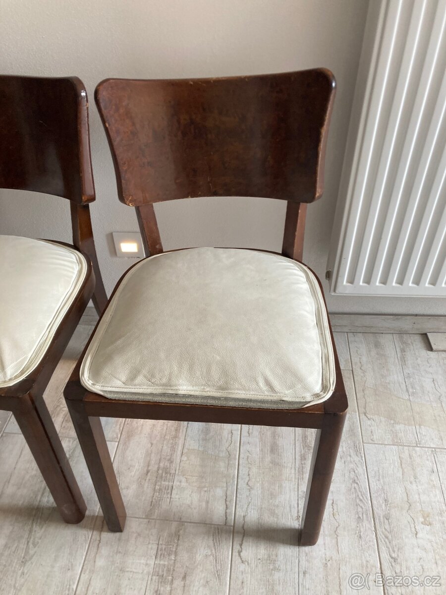 ŽIDLE do dobrých rukou - 2