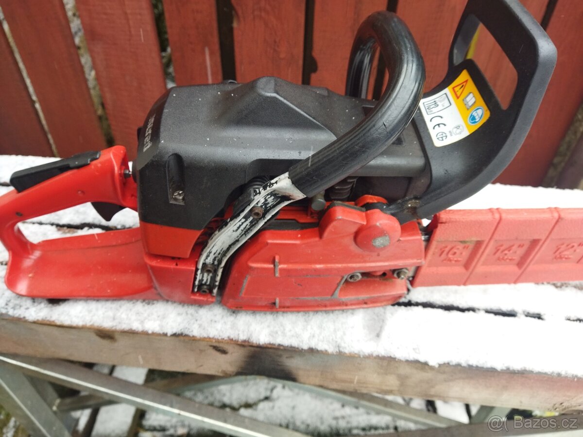 Na prodej pila Jonsered CS 2150 - 2