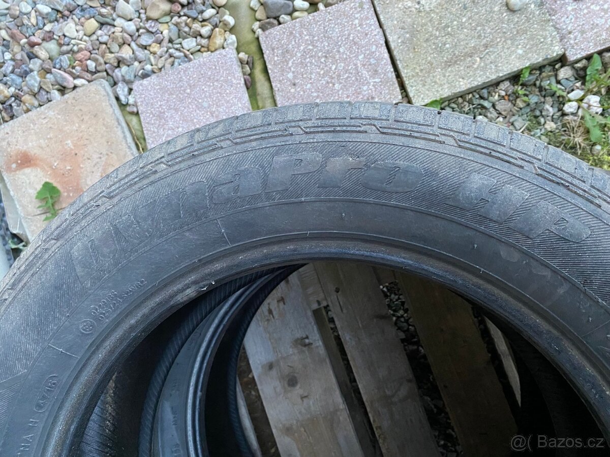 Pneu Hankook 245/60 R18 - 2