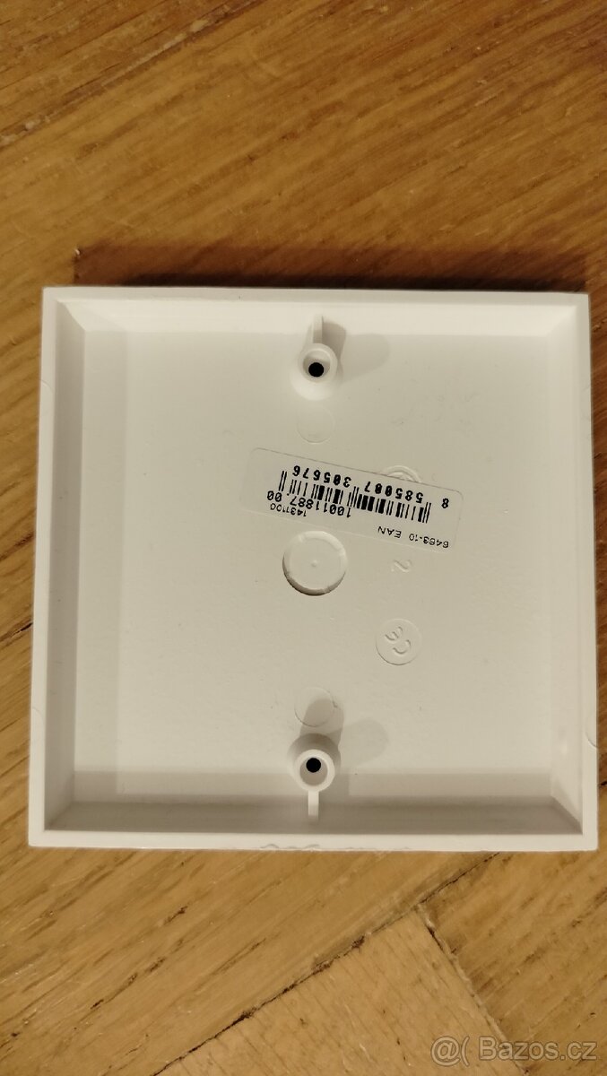 Plastová krycí víčka - různé druhy - 2