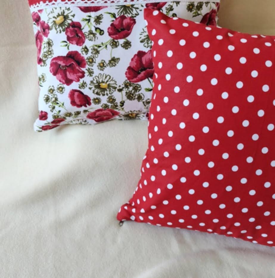 Dva povlaky na polštářky máky - 2