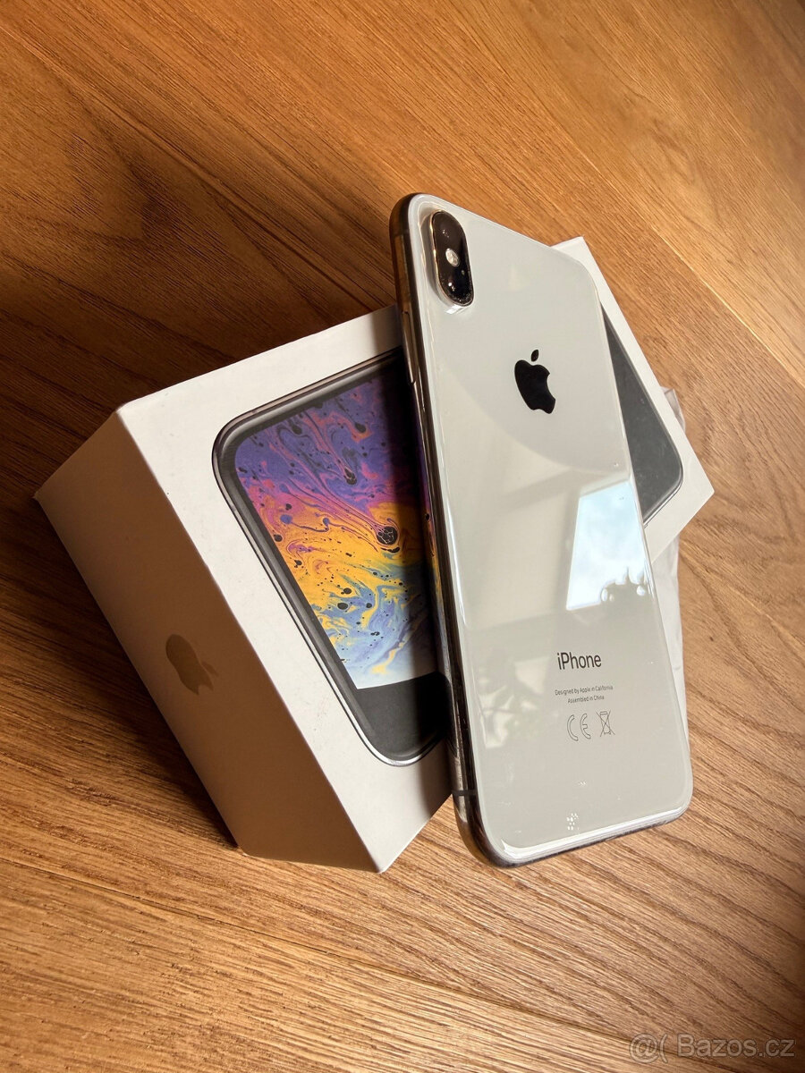 Apple iPhone Xs - 64GB - 2