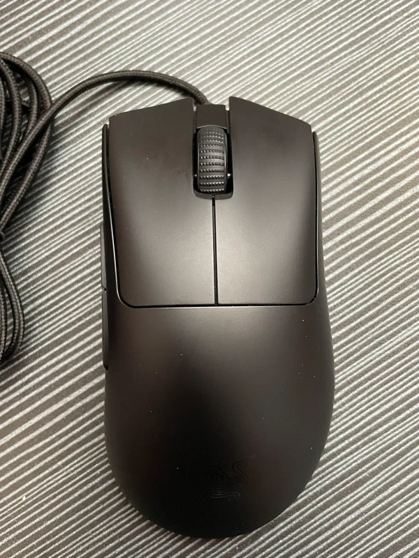 Razer DeathAdder V3 - 2