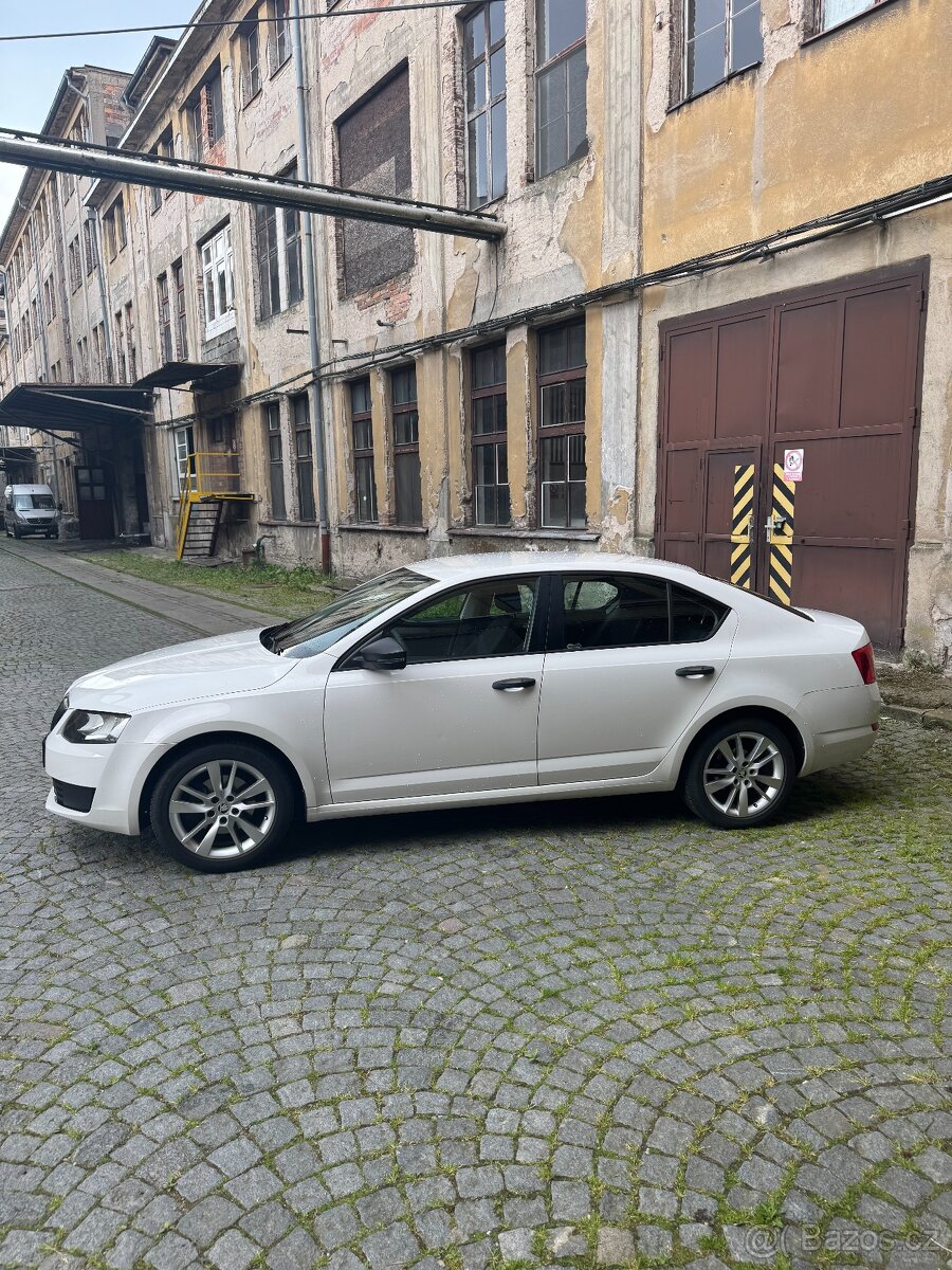 Škoda Octavia 1.0 TSI - 2