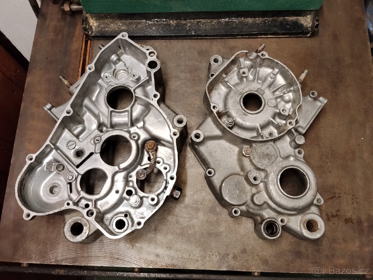 Prodám díly Suzuki RM 125 - 2