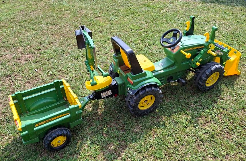 Prodám dětský šlapací traktor - 2
