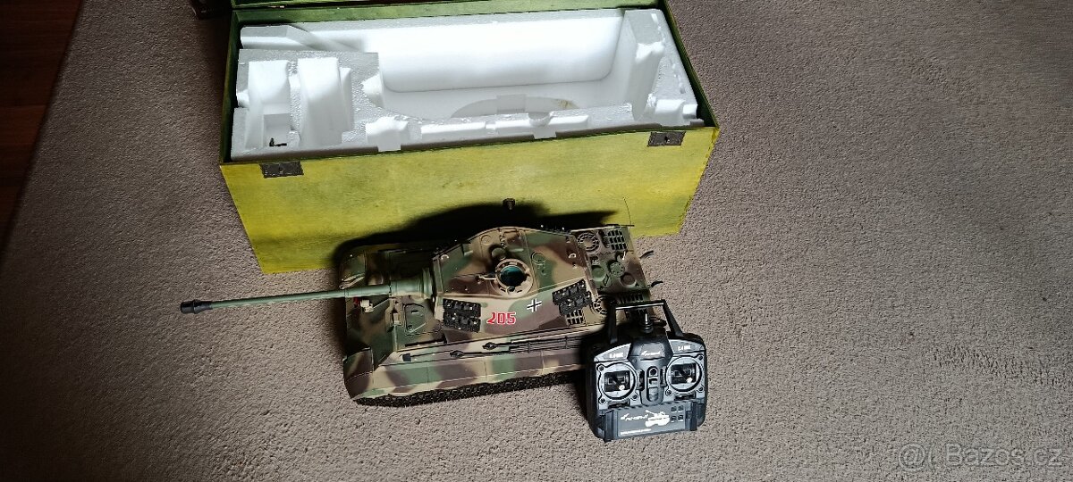 Model tanku Tiger II - 2