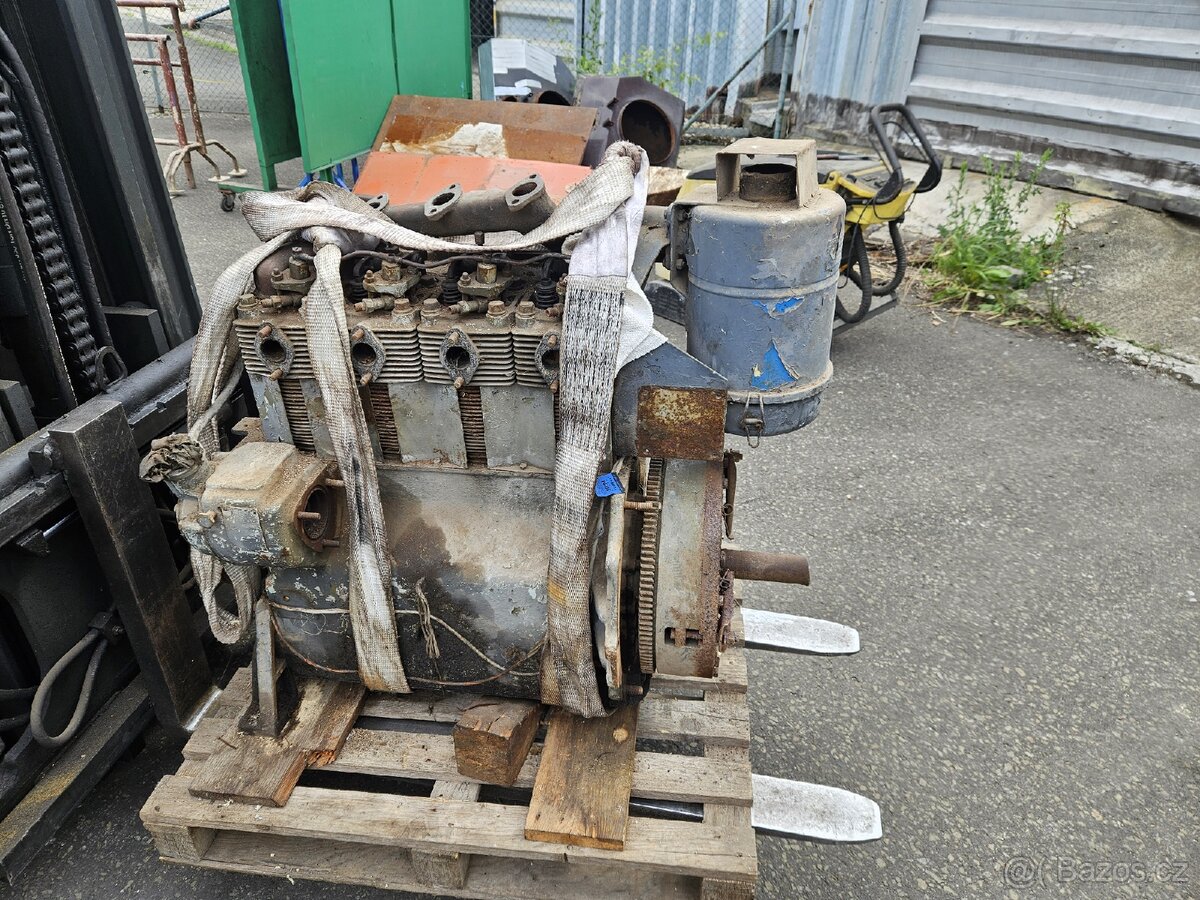 Motor Slávia - 2