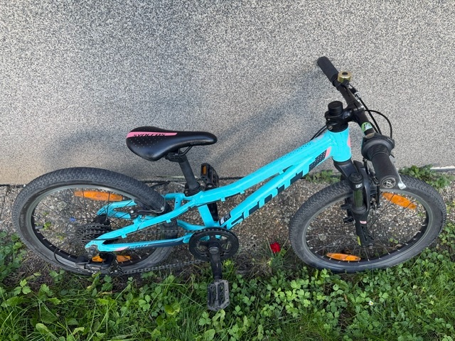 Dětské horské kolo Scott 20" - 2
