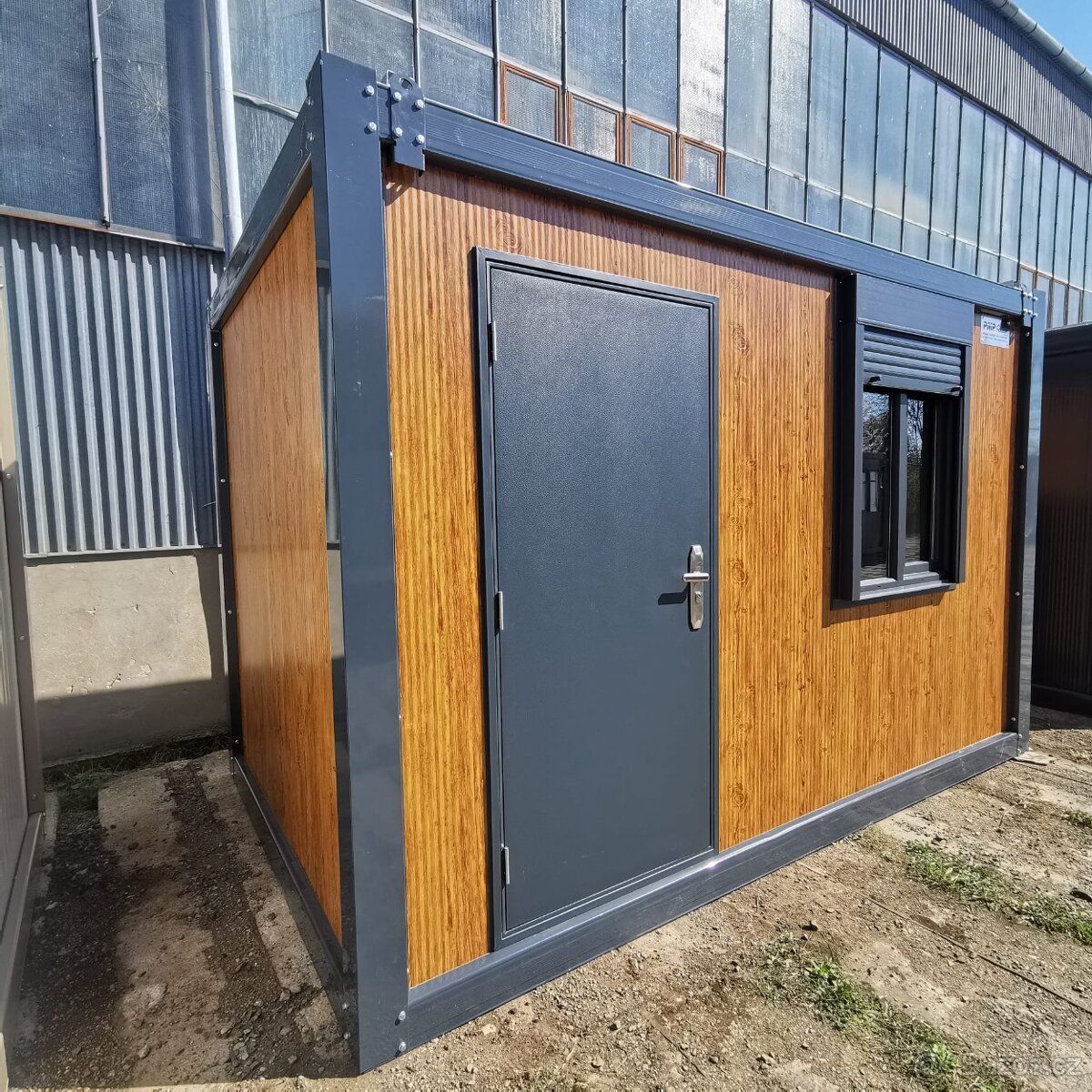 Obytný kontejner PMP-K o rozměru 2,4 x 4 m - 2