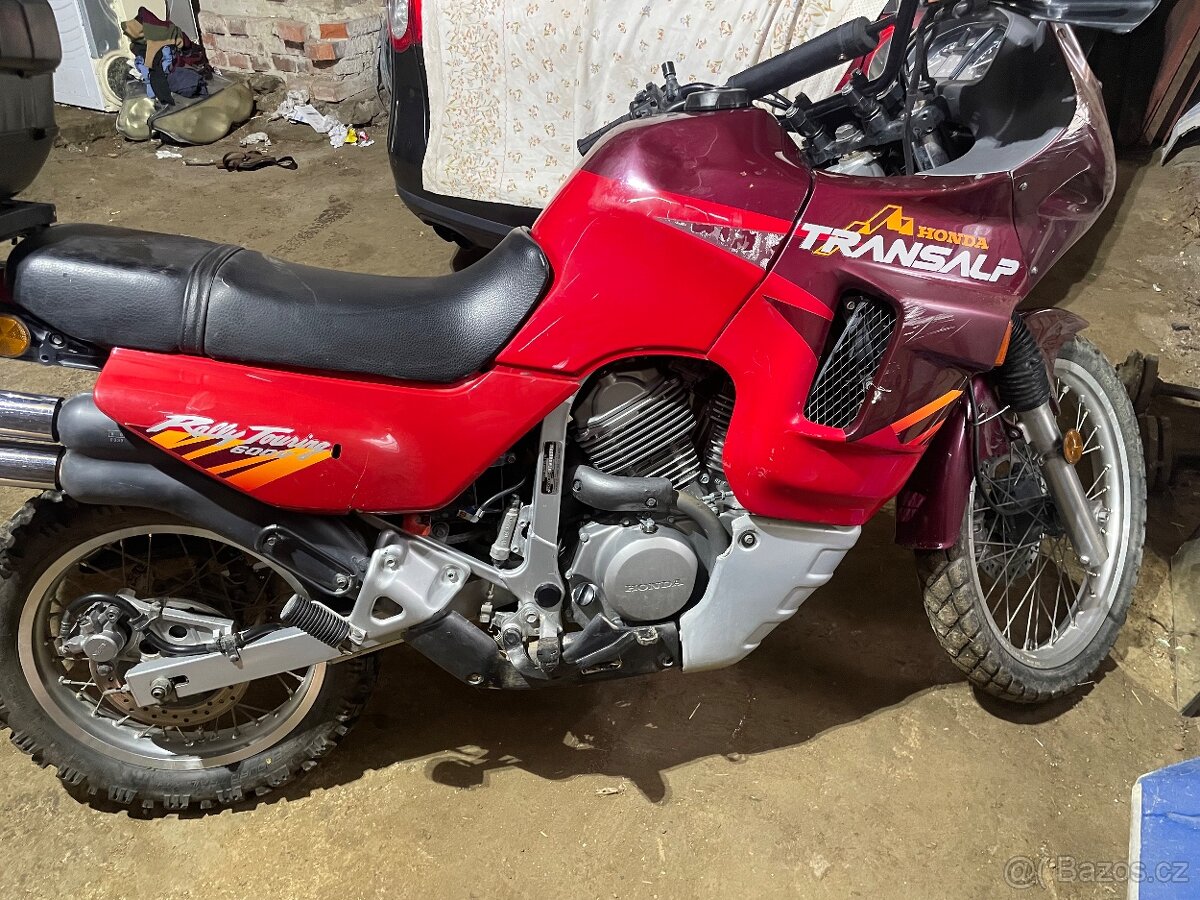 Honda transalp xl600v