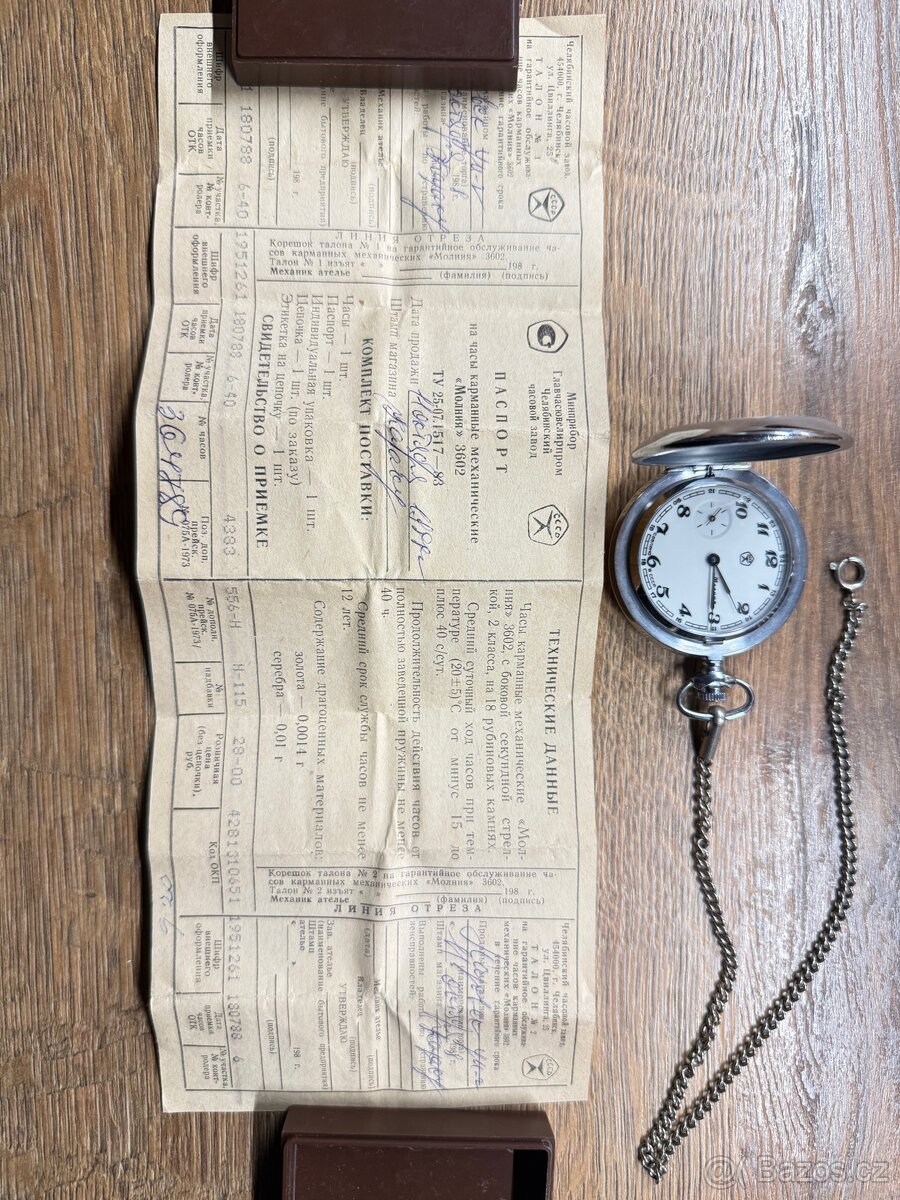 Kapesní hodinky Molnija - 2