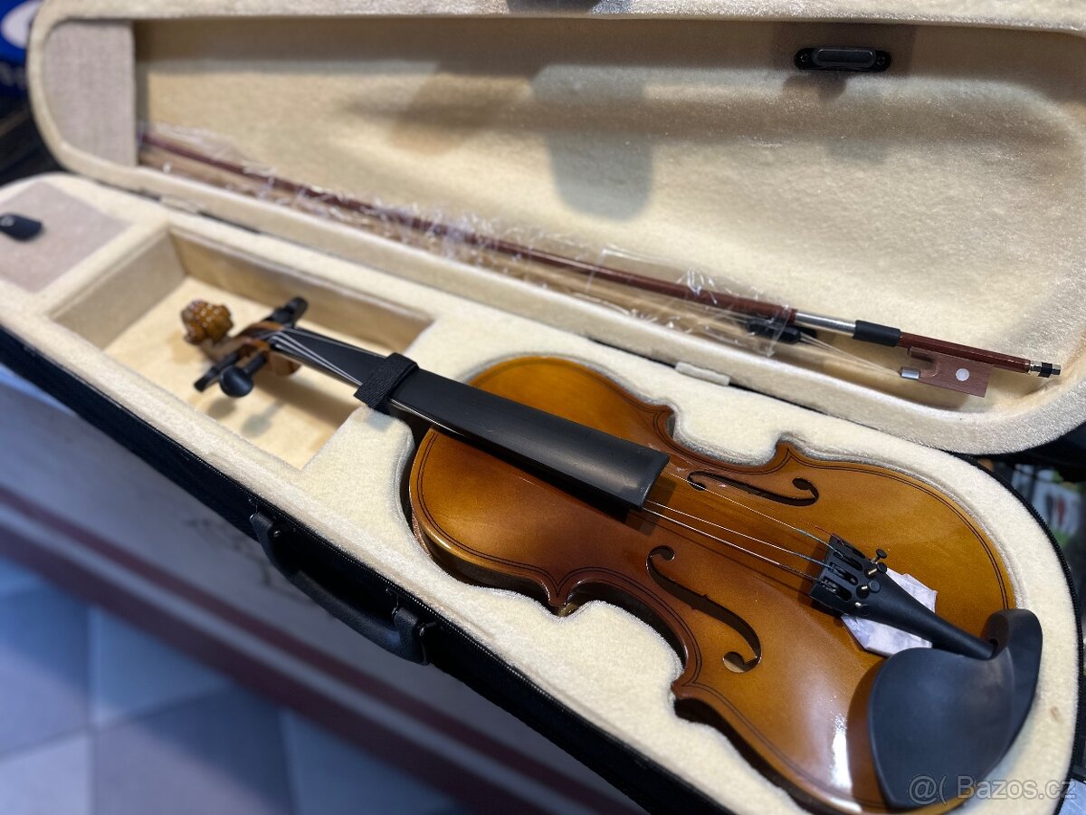 Prodám Housle - set pro děti i dospělé + pouzdro. NOVÉ - 2