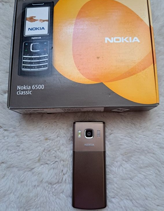 Nokia 6500 gold - 2