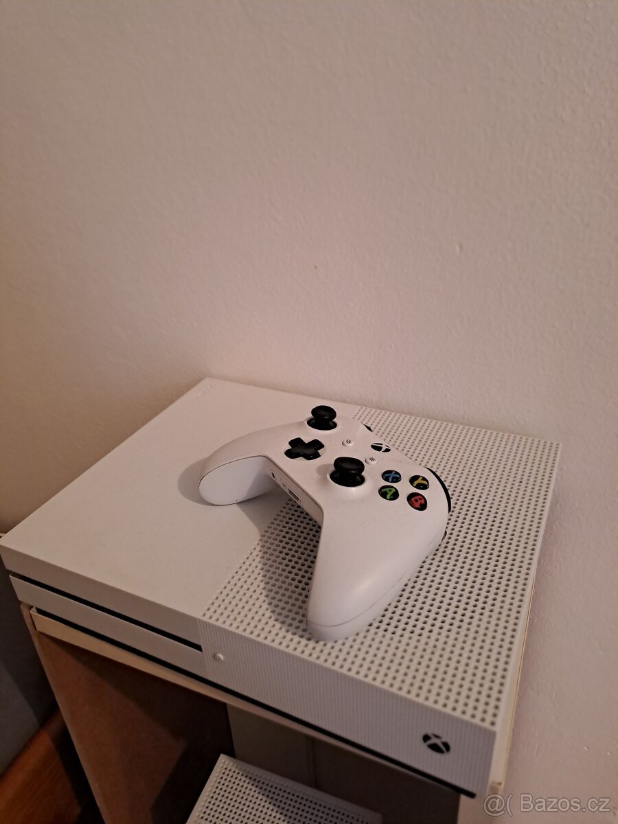 Xbox one S 1TB - 2