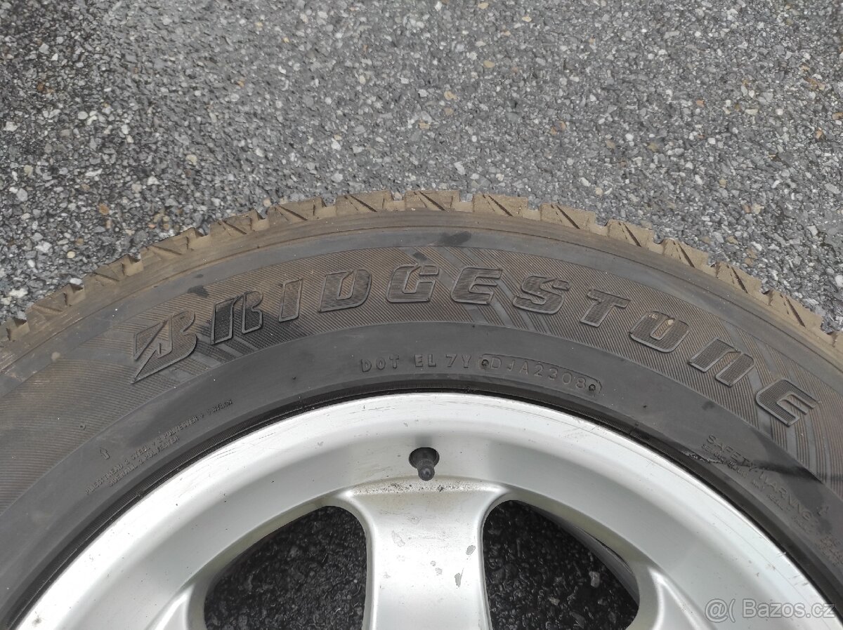 ALU disky na Toyota Hilux 8J x 17