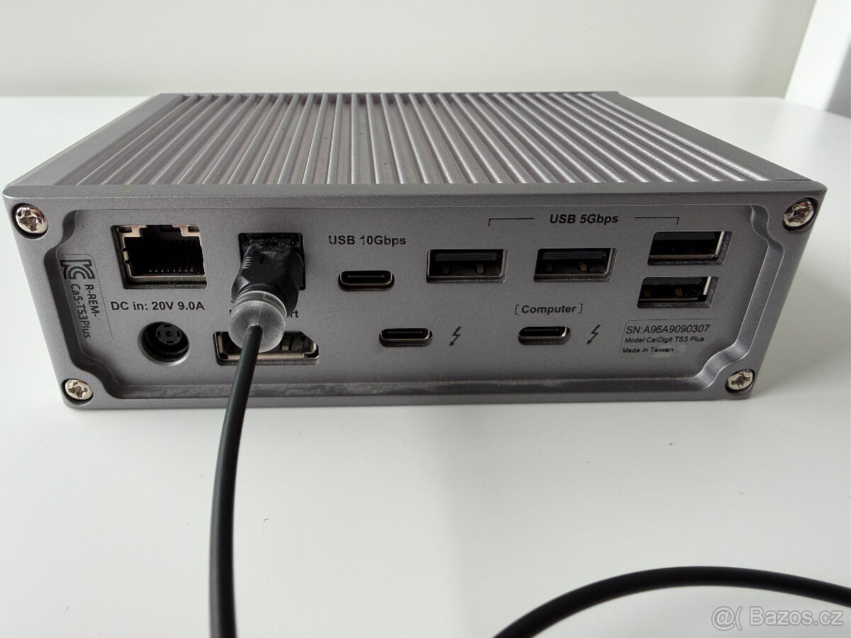 Dokovací stanice Thunderbolt dock Caldigit TS3 Plus 15 portů - 2
