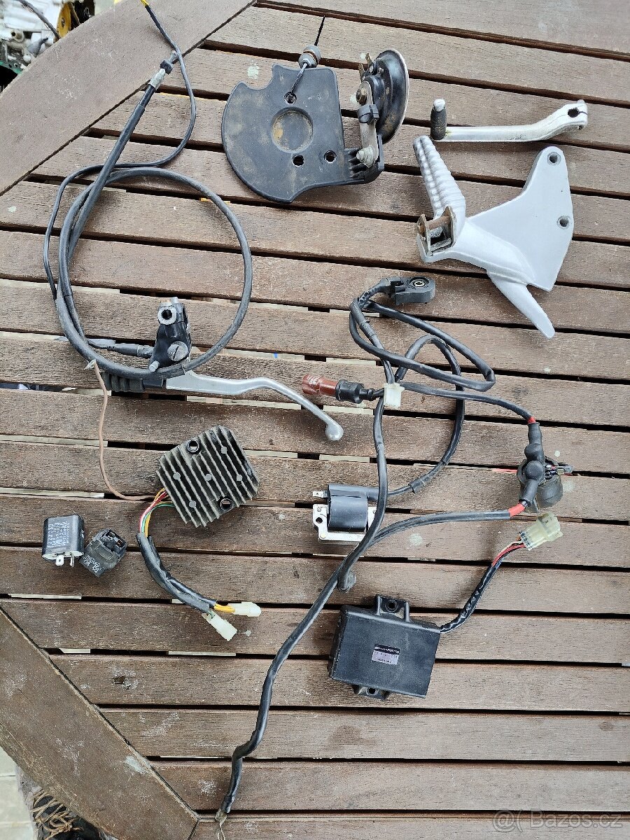 Aprilia Pegaso 650 - díly - chladič - elektro - 2