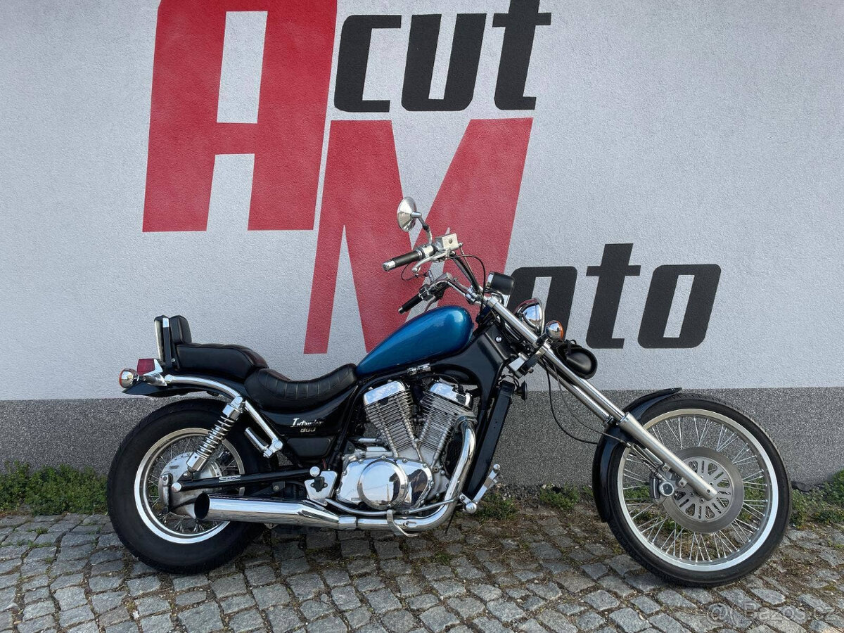 Suzuki VS 800 Intruder - 2
