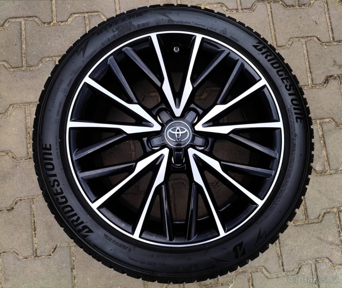 Alu kola originál Toyota Yaris Cross 5x114,3 R18 - 2