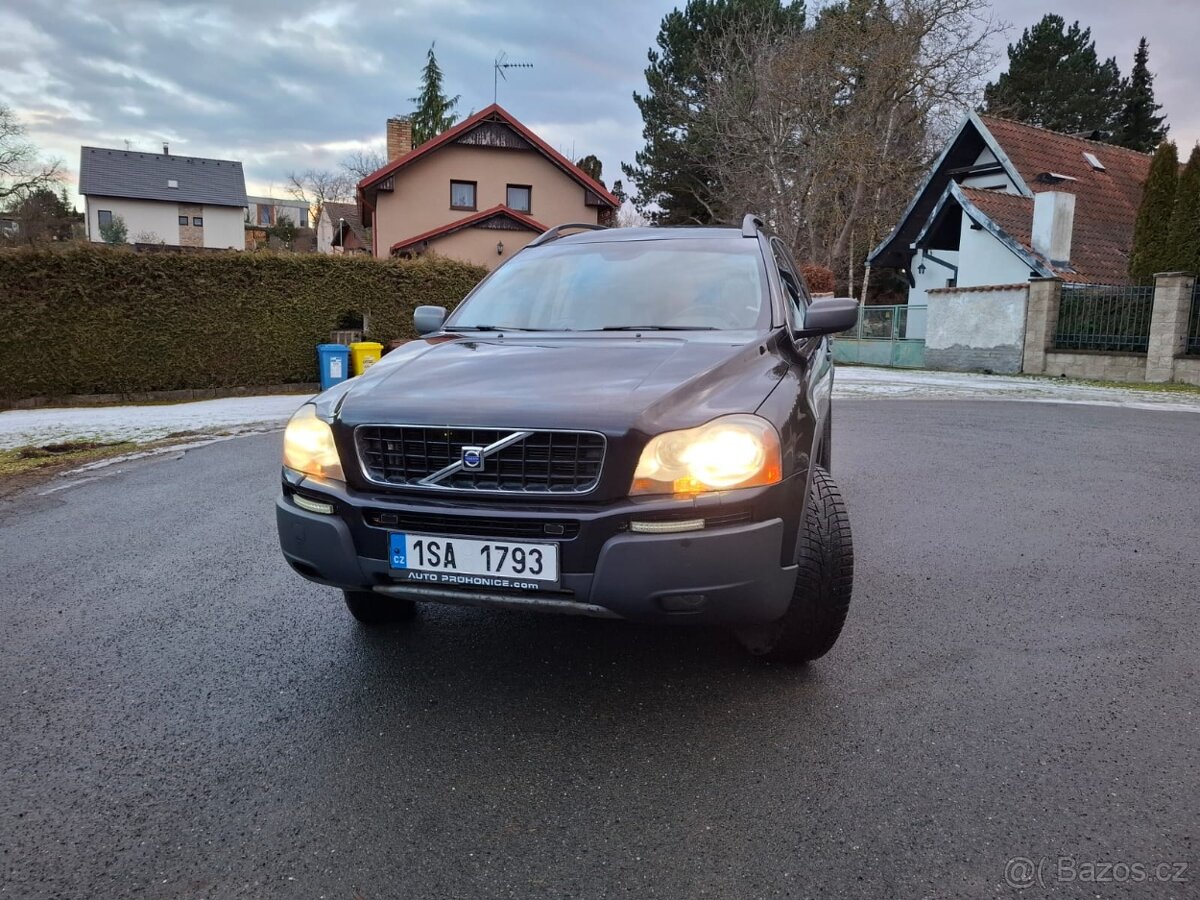 Volvo XC90, 2.4 D5 136 kW, AWD - 2