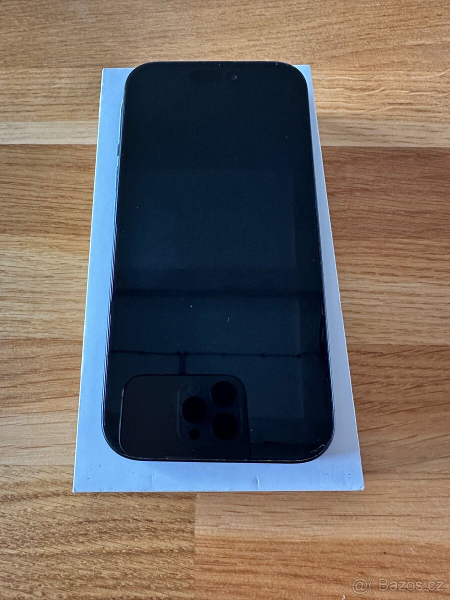 iPhone 15 128gb černý - 2