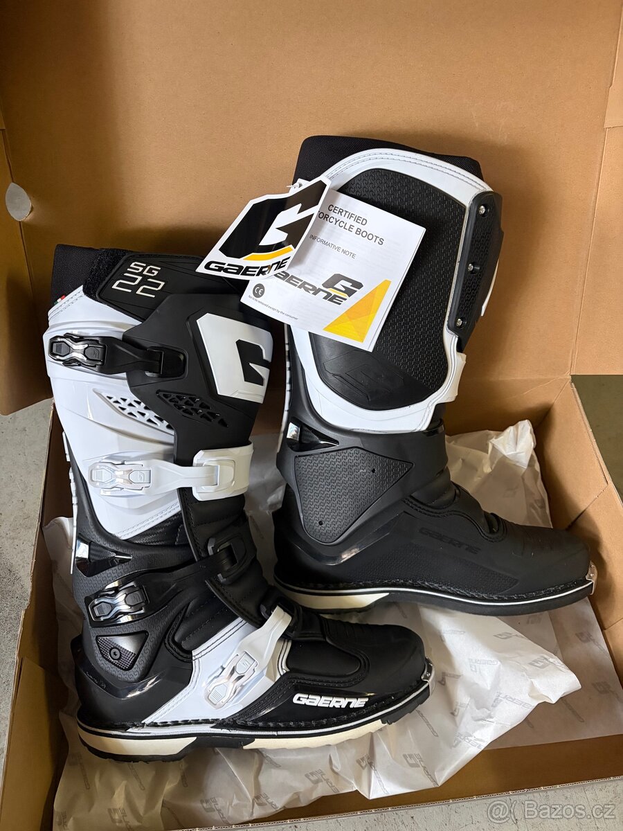 Gaerne SG22 vel 44 - 2