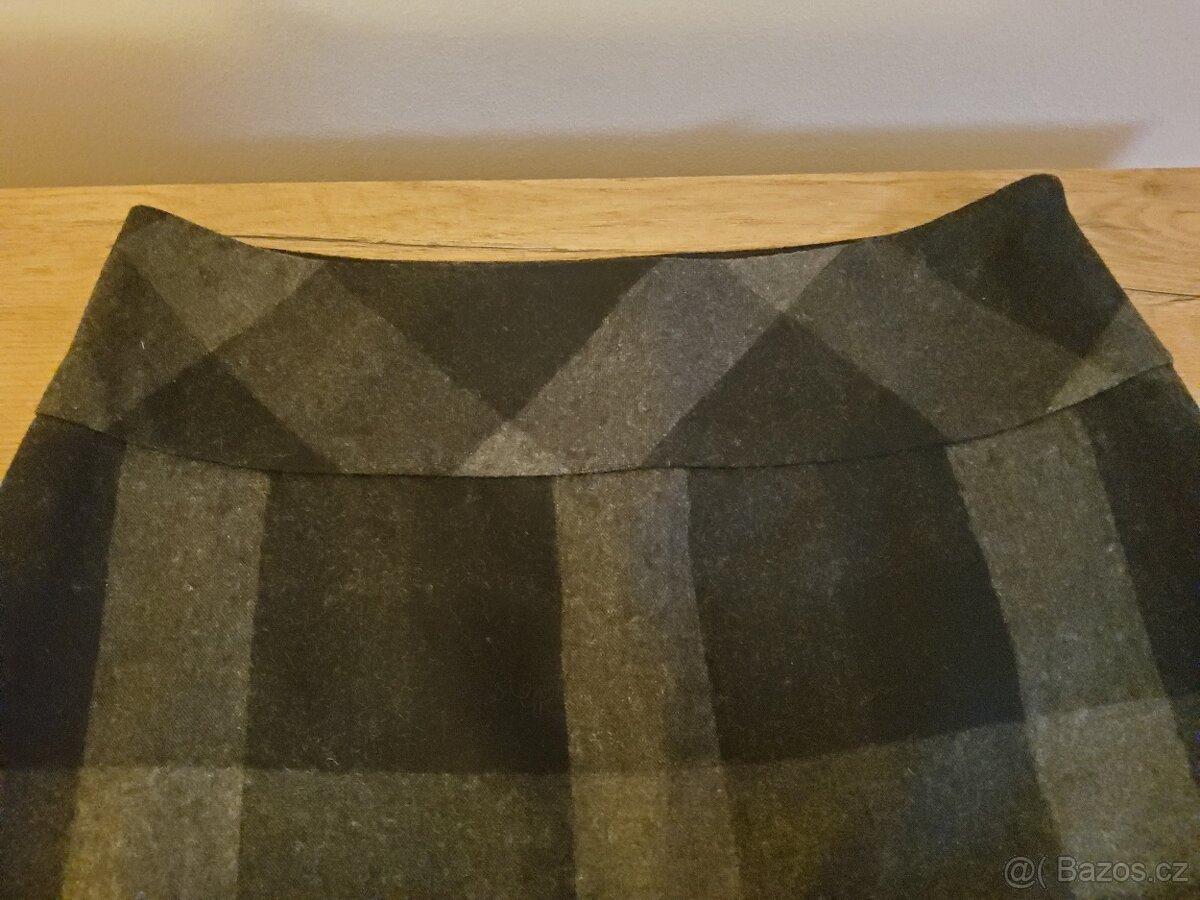 Zimní sukně One touch vel. M/L - 2