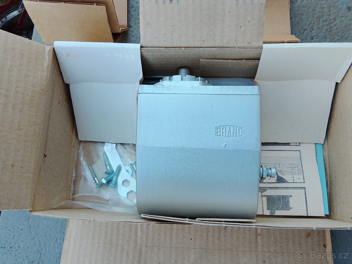 Prodám hydraulický zavírač BRANO K 202 - 2