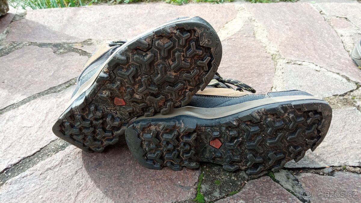 Turistické pohorky 33 - 2