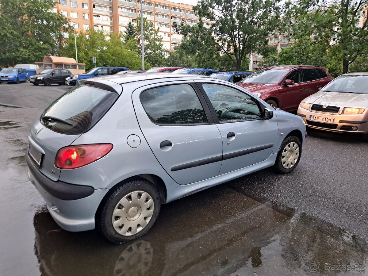 Peugeot 206 1.4 benzin - 2