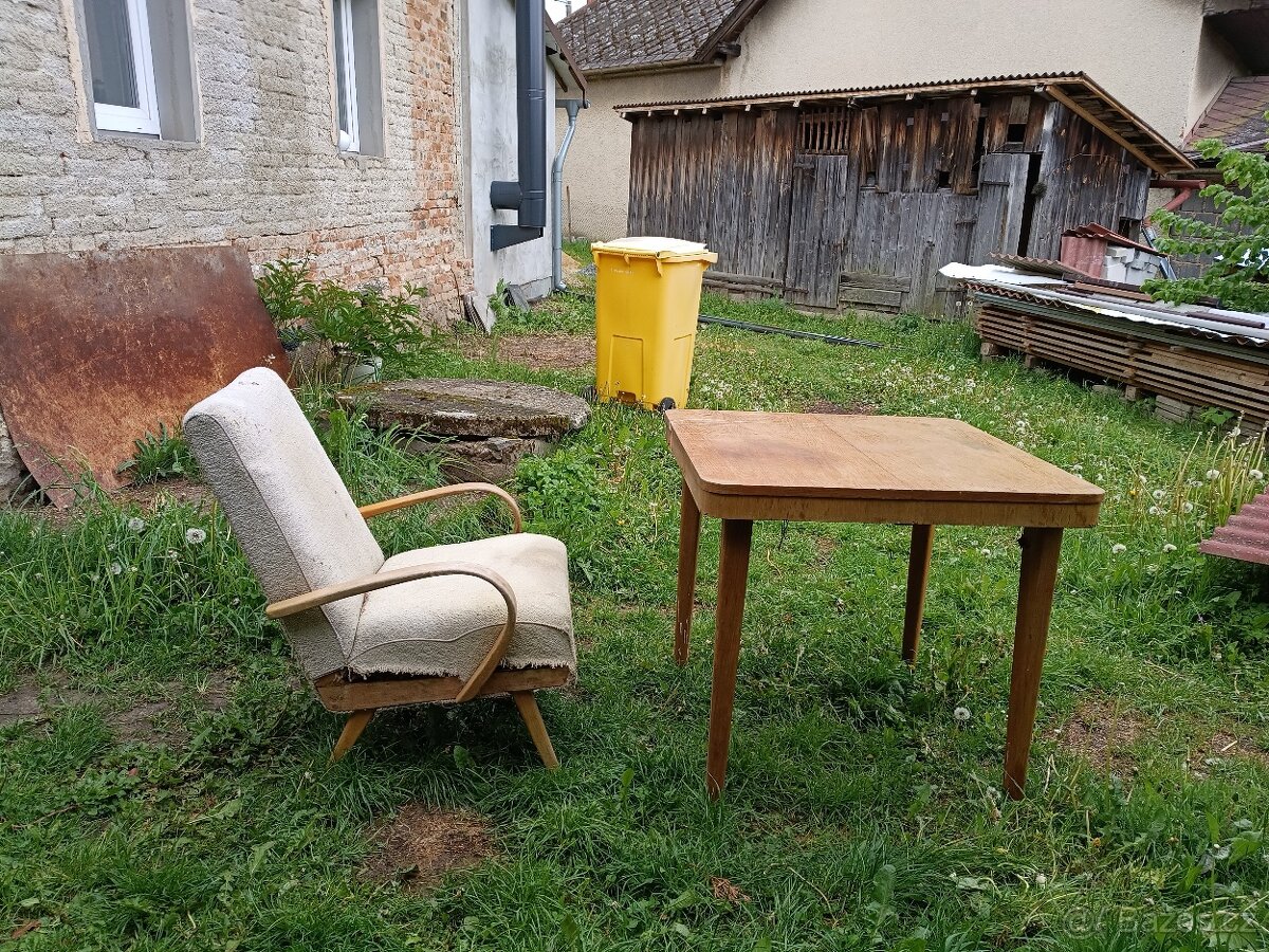 rozkládací stůl a křeslo - 2