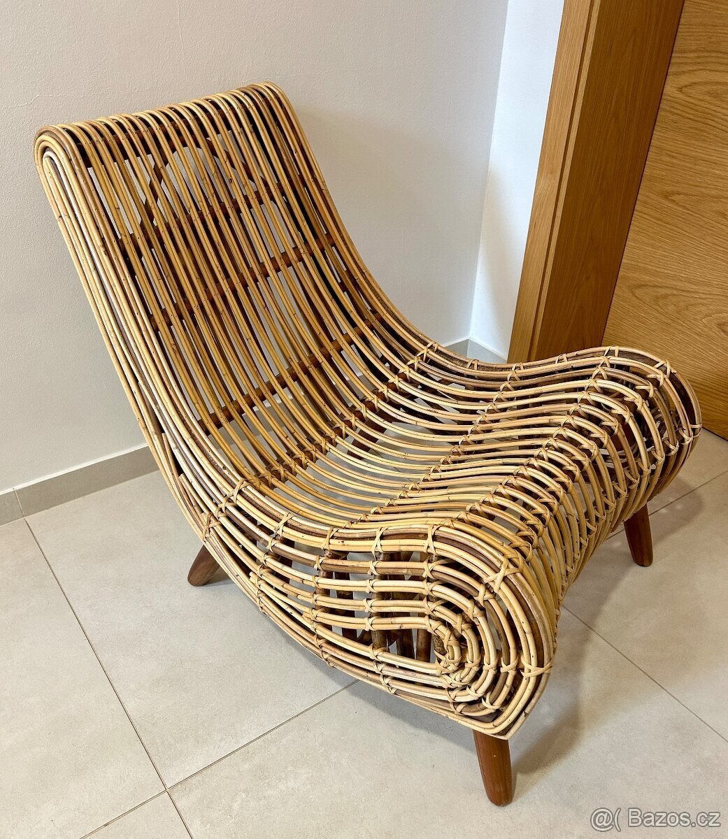 Designové křeslo LaForma Akit - 2
