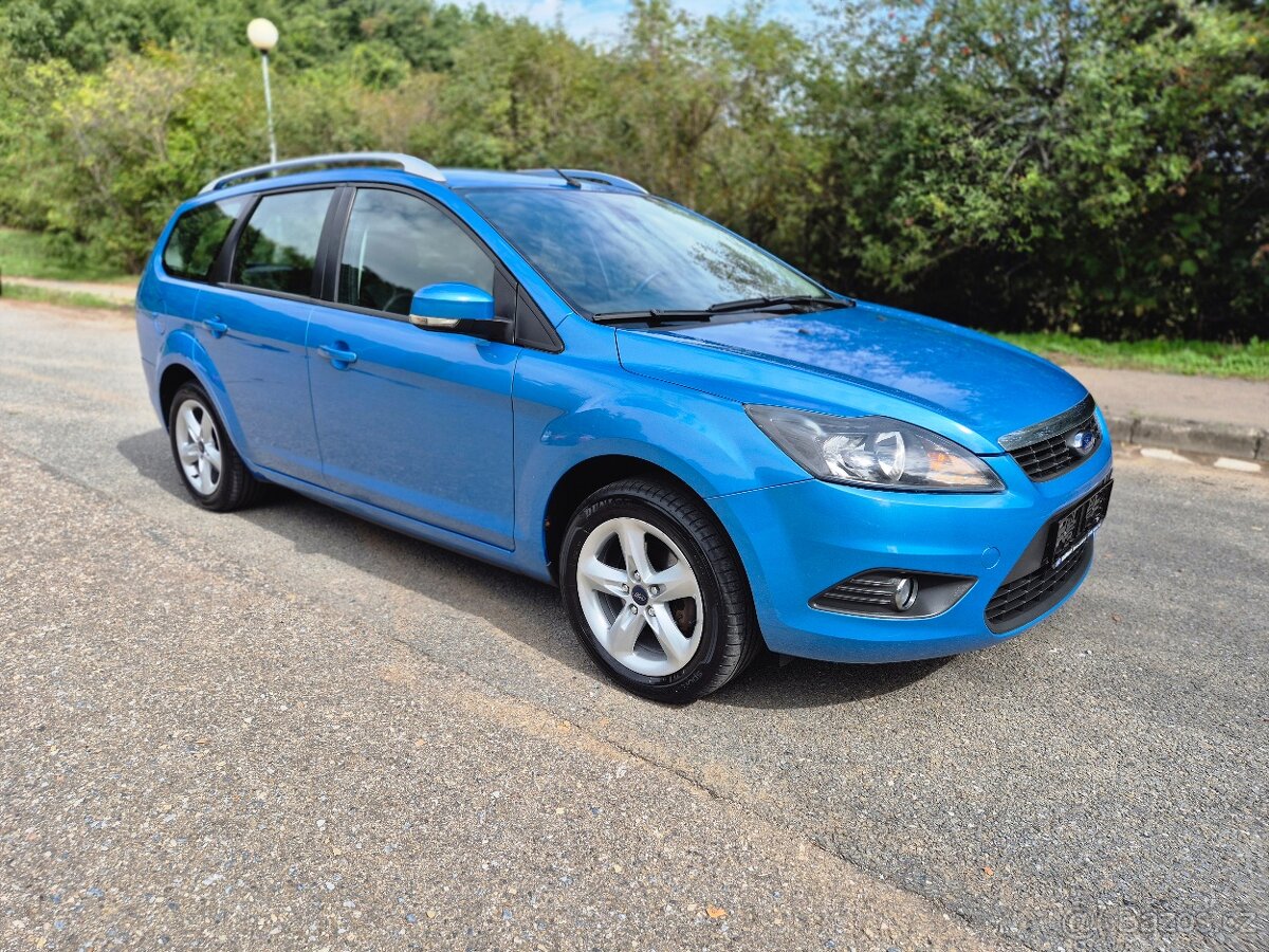 Ford Focus Combi 1.6 16v Style 74kw 101ps, - 2