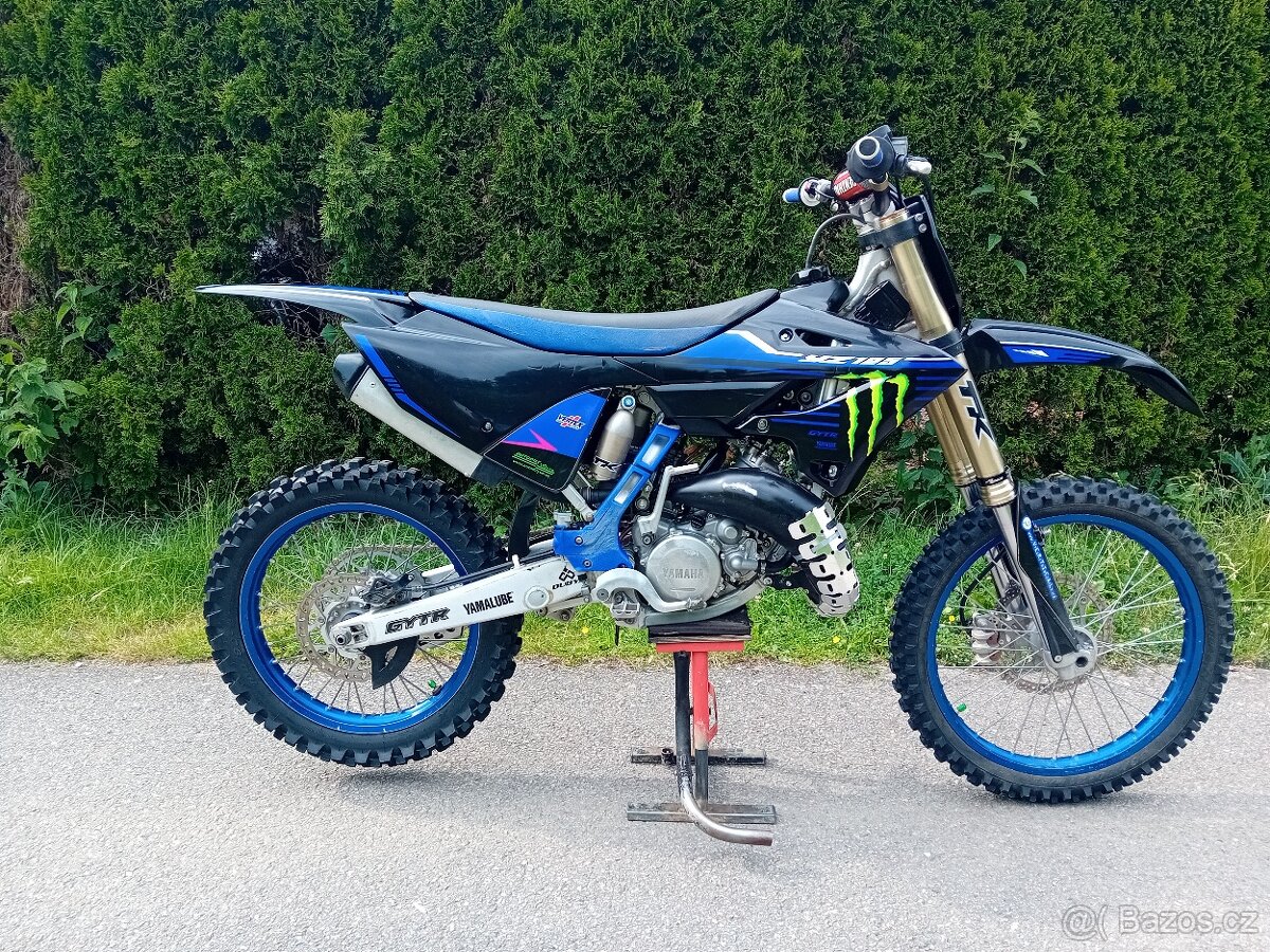 Yamaha YZ 125