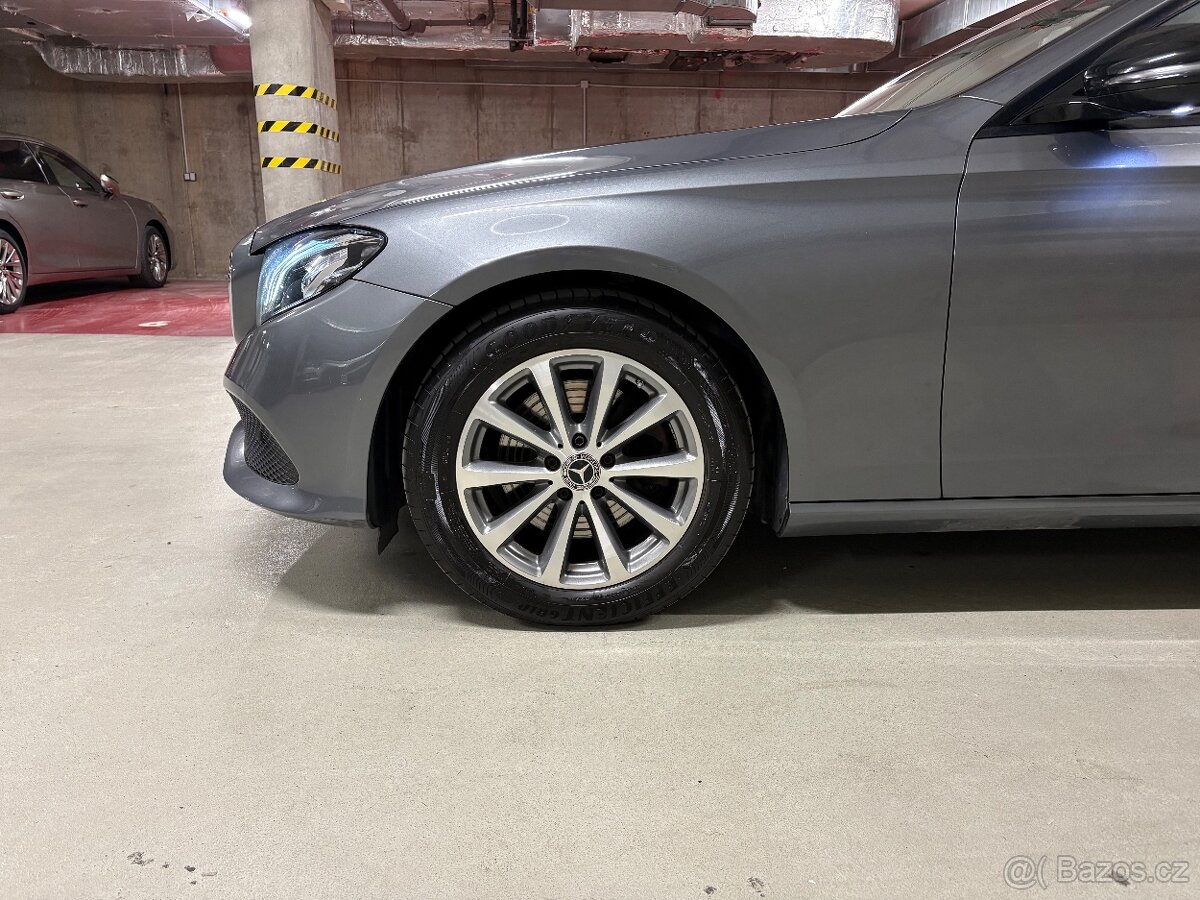 Mercedes-Benz E200 kombi/9G/ČR-1. maj./servis MB/152 tkm - 2