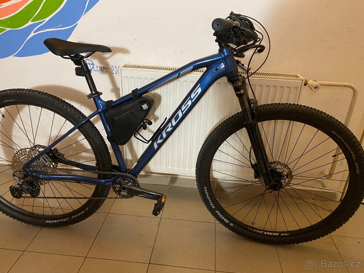 Horské kolo Kross LEVEL 5.0 29” zánovní - 2