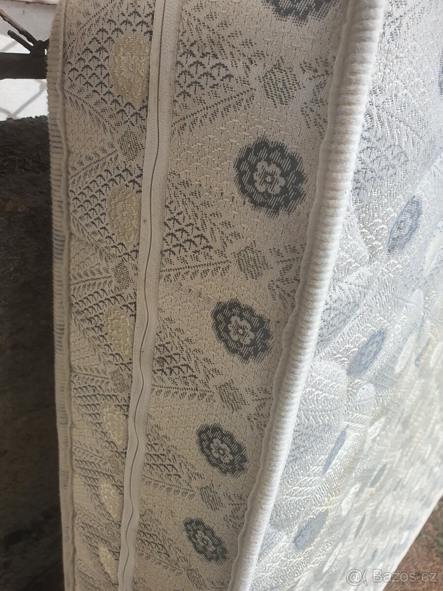 LEVNĚ 200 x 90 matrace - možnost DOVOZU - 2
