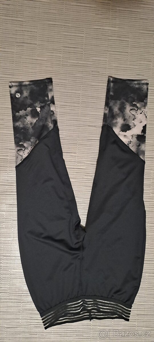 3/4 legíny a funkční tričko, vel. S - 2