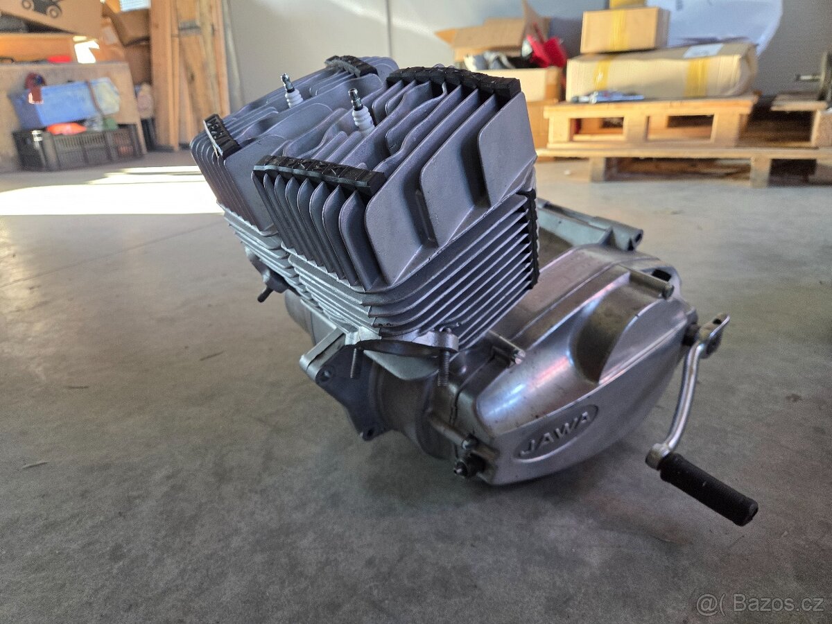 Motor Jawa 350 typ 638 po generálce - 2