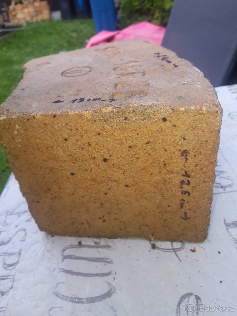Šamotové cihly klenbové - 2