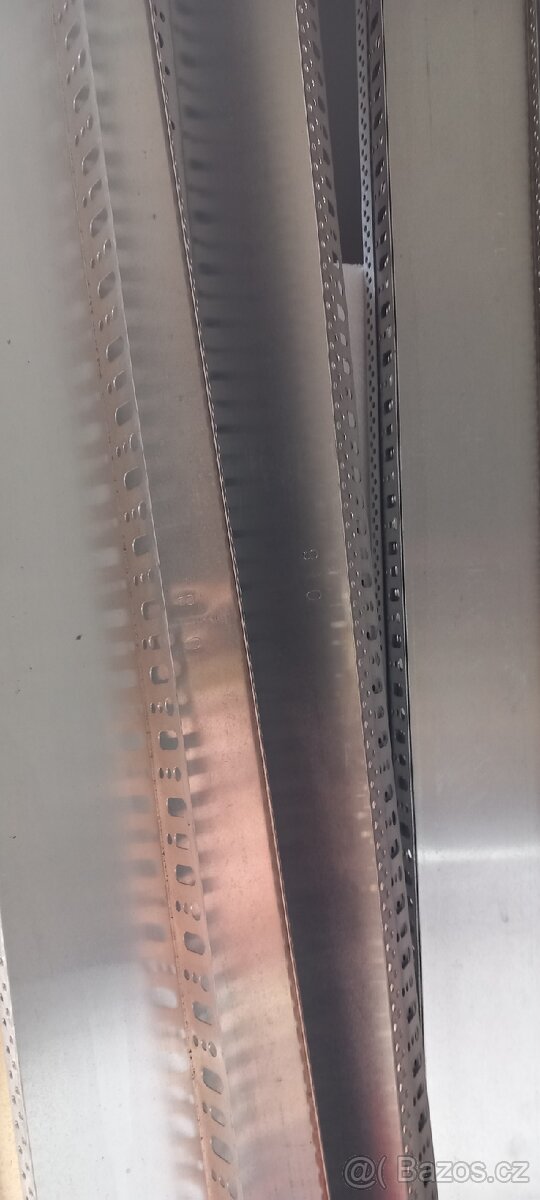 Fasádní zakládací hliníkové lišty - 2