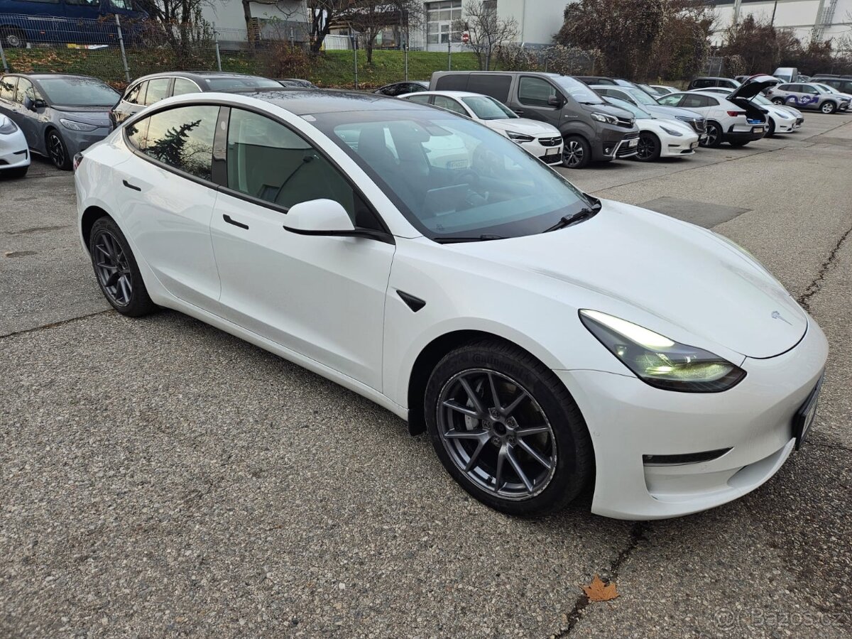 Tesla Model 3 9/2021 LFP - 2