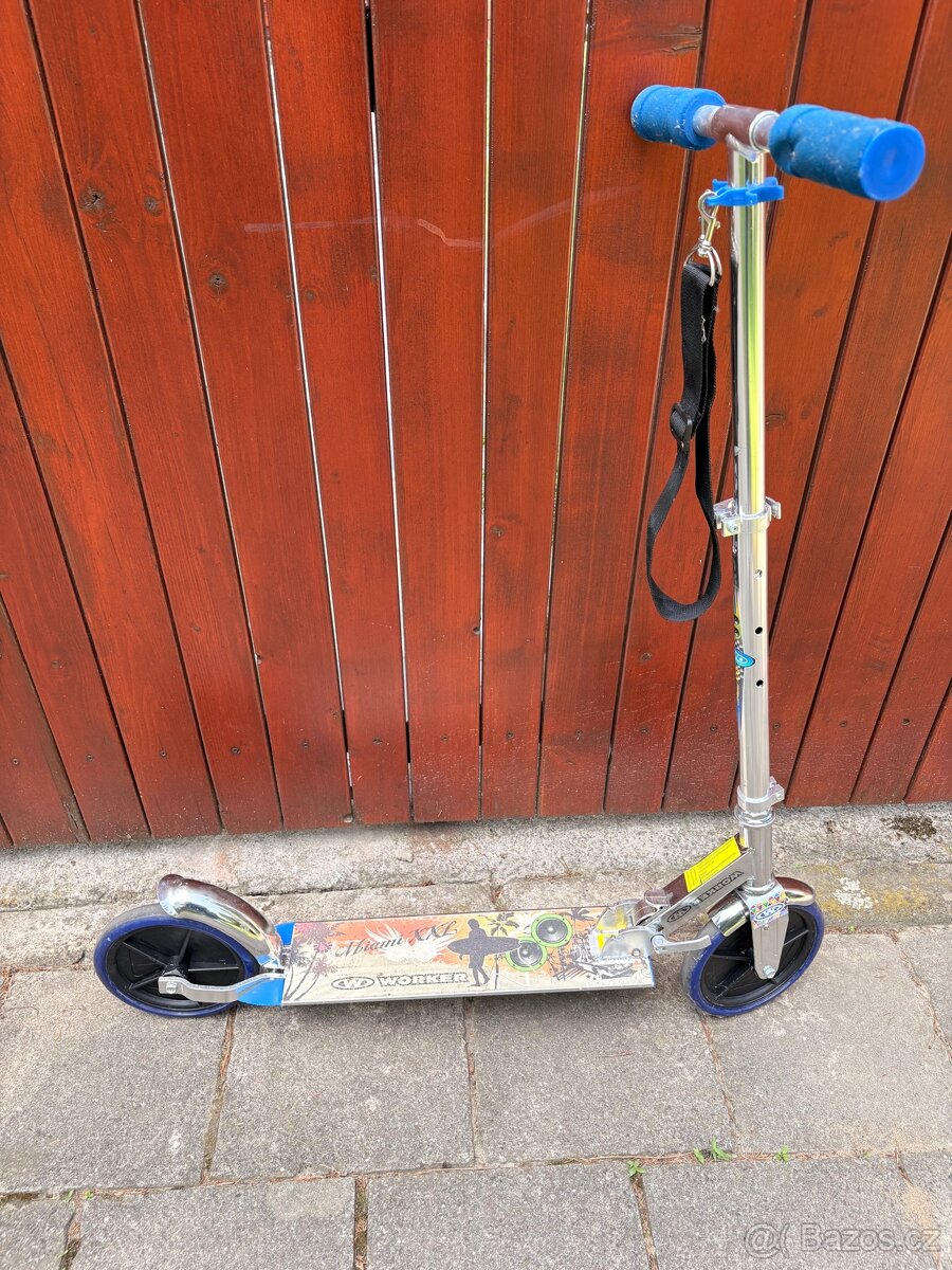 Skládací koloběžka Worker - 2