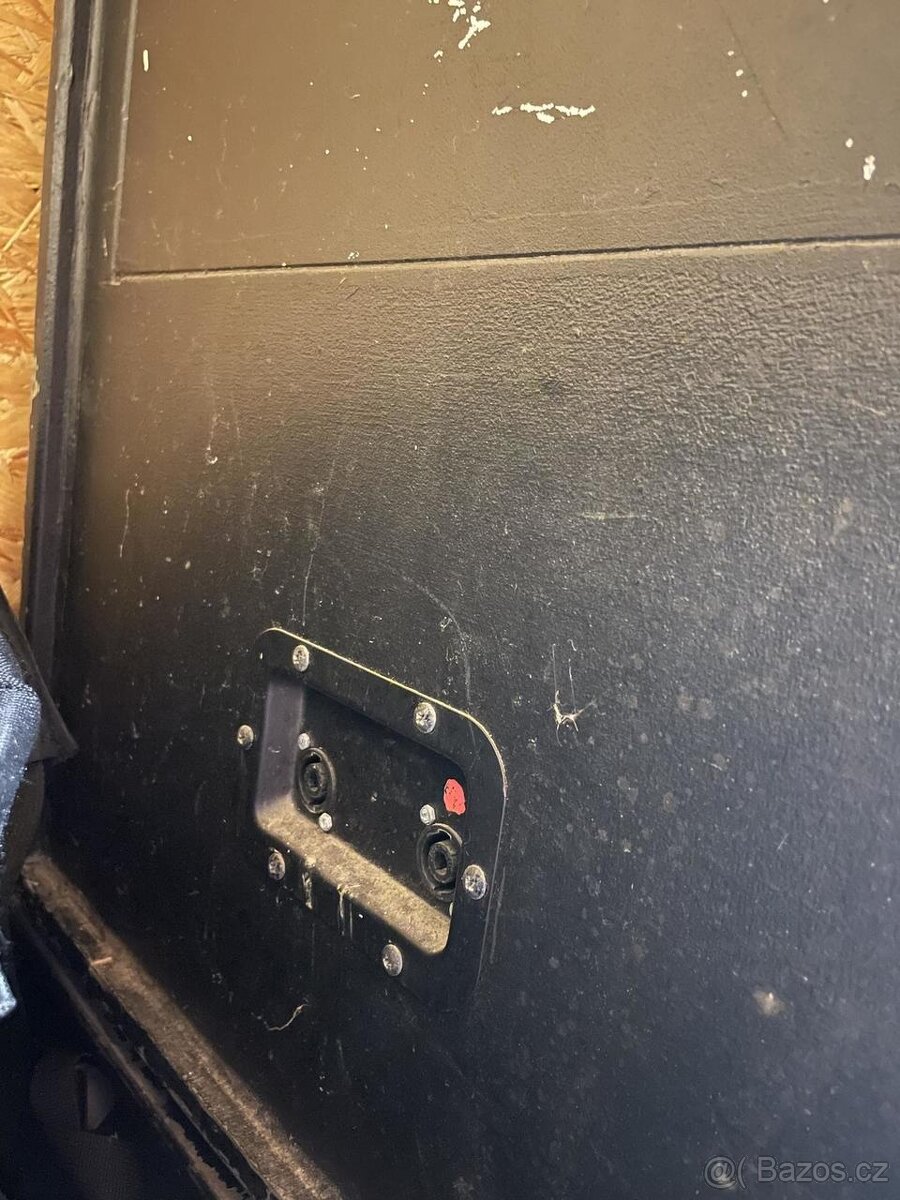 Sestava dvou 18" subů + zesilovač - 2