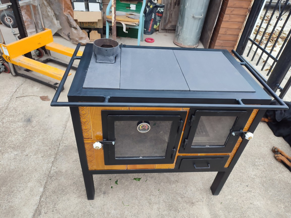 Kachľový sporák na drevo, piecka, pec. - 2