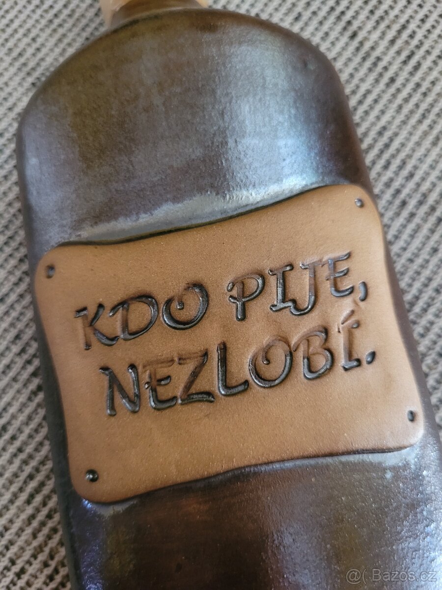 Keramická placatka na lihoviny - 2