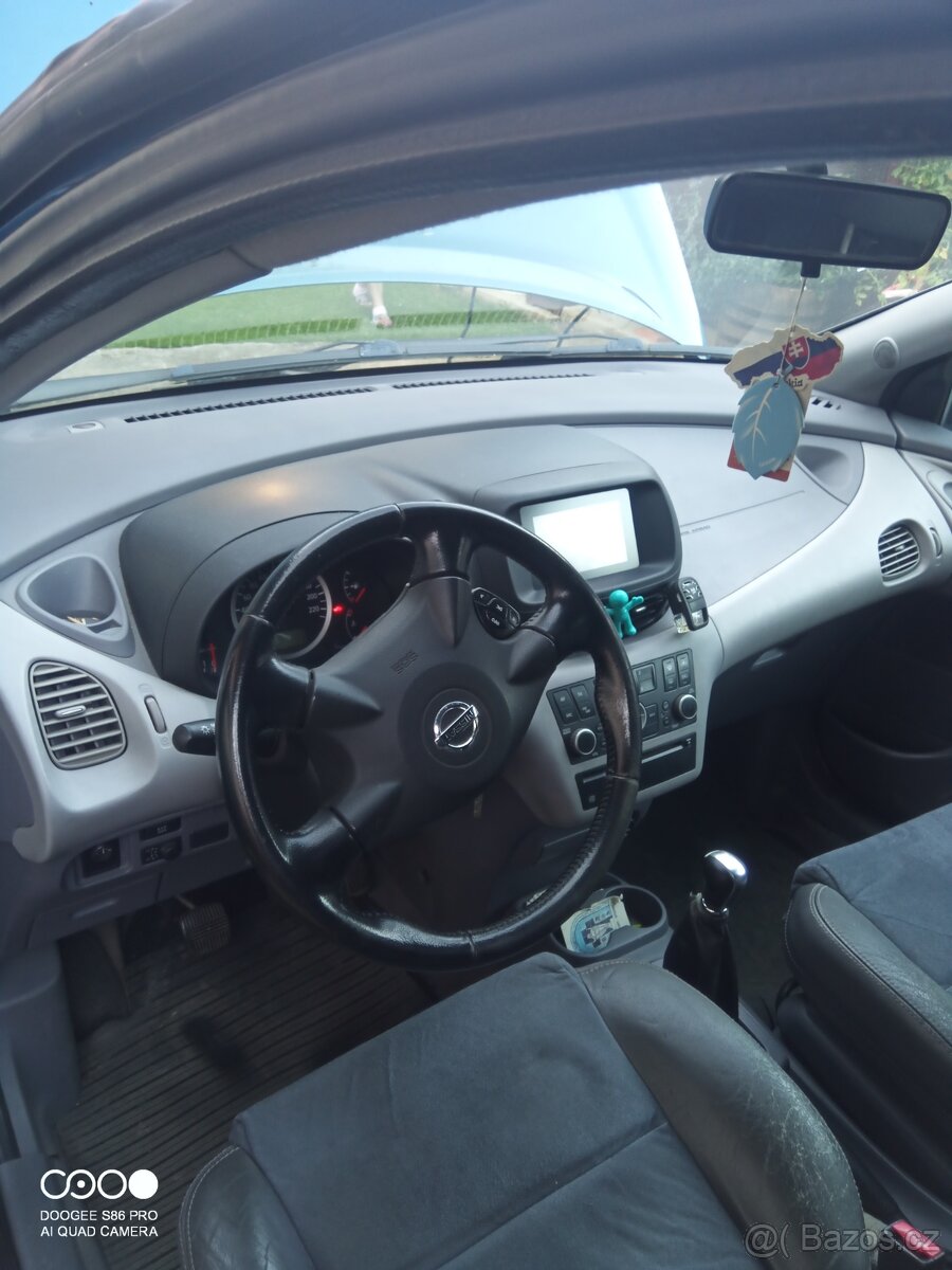 Nissan almera Tino 1,8 - 2